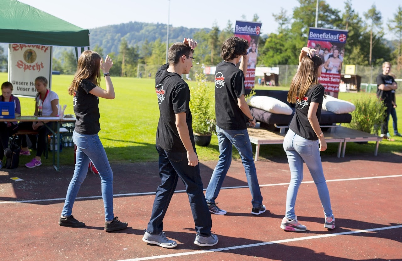 Bild vom 9. Benefizlauf im Jahr 2016. Dies ist das 46. Bild.